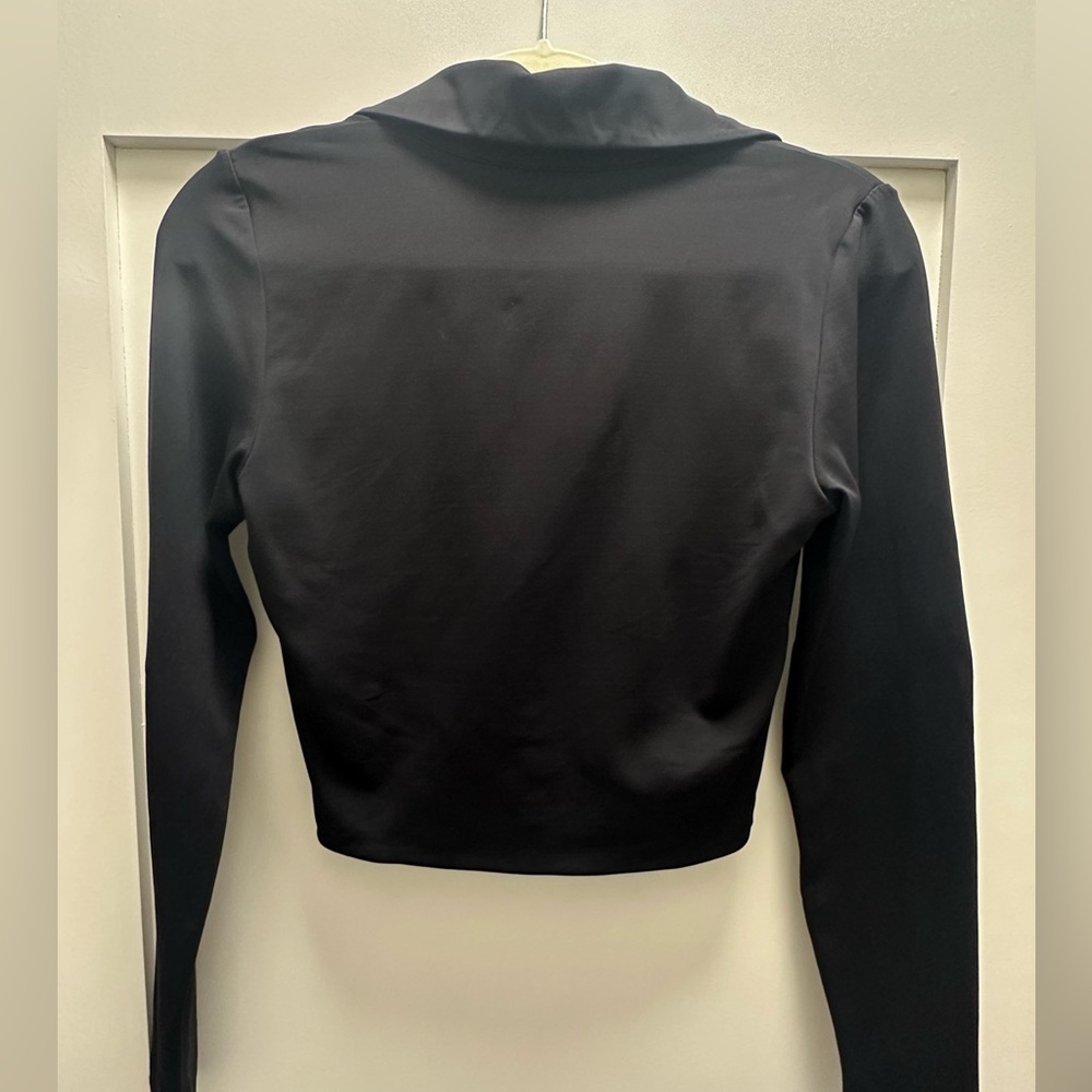 Aritzia Babaton Contour Polo Longsleeve - Picture 4 of 5